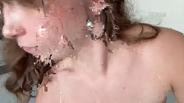 Sarahhh_xxx