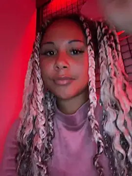 HaileyDiana Live Webcam on Stripchat