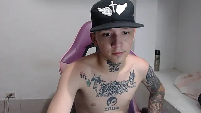 nick_boystraight