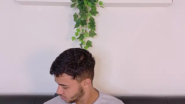 tylerwest_ (M twink) - Cum time now 💦