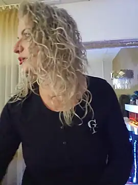 LadyTouch live cam preview