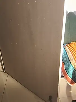 DIRTYSECRET_QUEEN_07 webcam