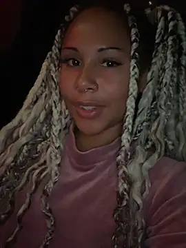 HaileyDiana webcam
