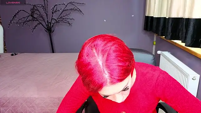 EvaMoshi live cam preview