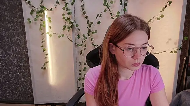 Lily_Mii live cam preview