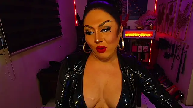 HollyCockAnita