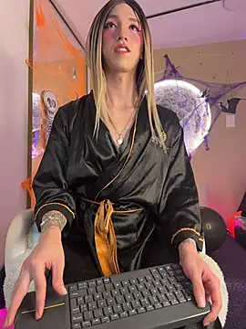 Yaki_Tai
