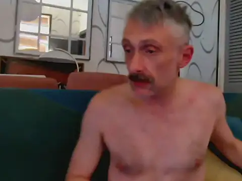 cl0udfuckinGwiThyouruncle