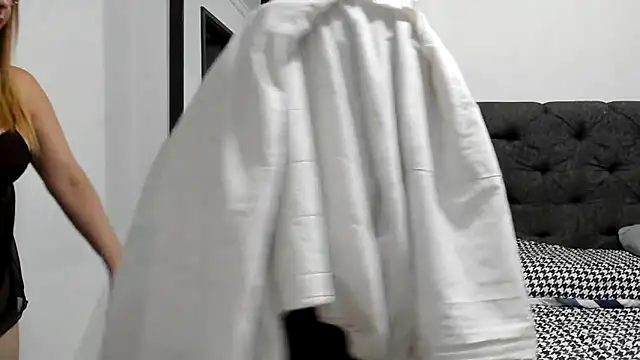 Fenix_48 live cam preview