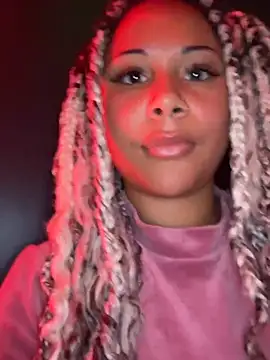 HaileyDiana webcam