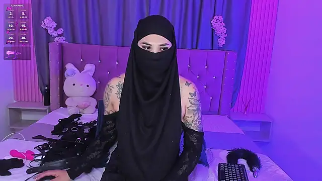 Nayla-Mouna