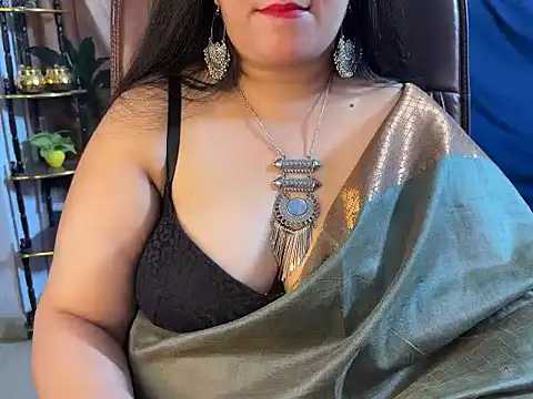 Curvy_Vincy4