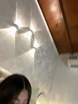 _MadiLee_