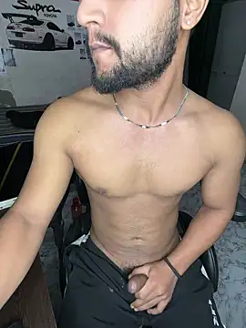Kartikkartik8595 live cam on StripChat