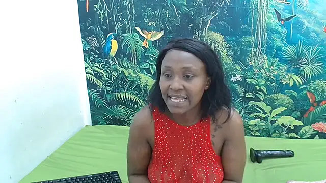 AmberDiamondxxxX webcam