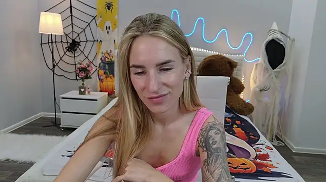 DeboraHorny