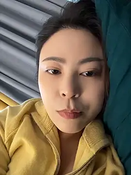 YaoYao8888 webcam