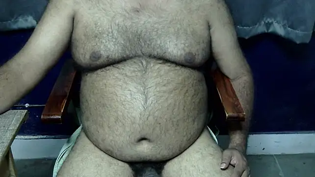 hairysubcub_70 (Ask my age) - Welcome To Daddy's Room. Make Daddy Cum.