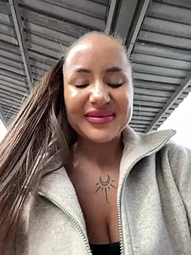 beautydiamond (F young) - Spank naked tits in cafee