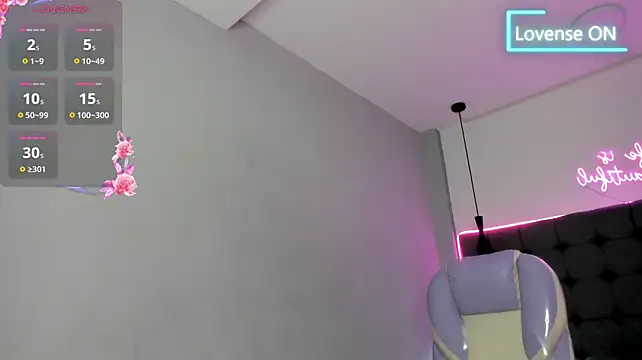 scarletcherry18