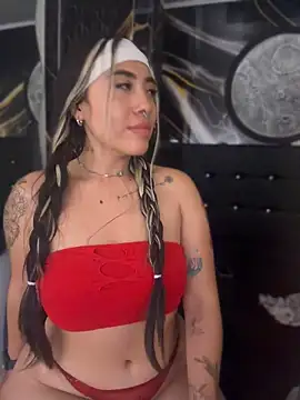 ManuelaVeeleez