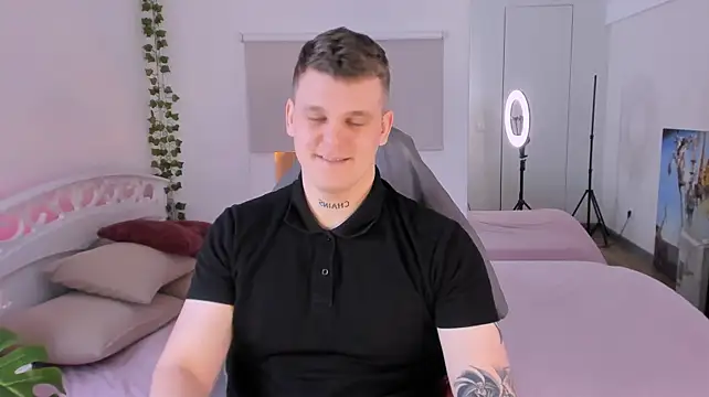 HotVanee