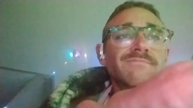MaxSpadeErotica live sex cam