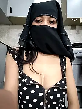 Noorkhatoon live sex cam