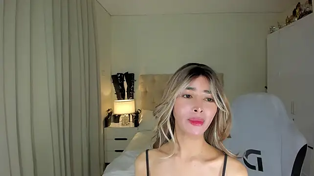 Lovable_with_bigsurprise