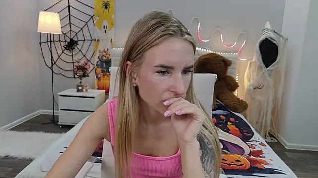 DeboraHorny