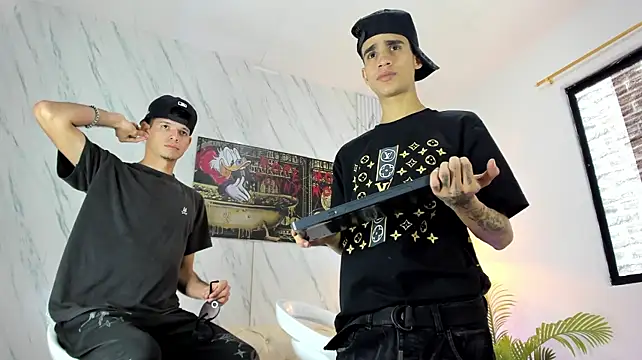 COOL_BOYS2