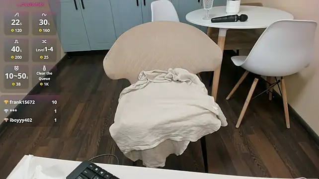 TIFF_THE_MILF