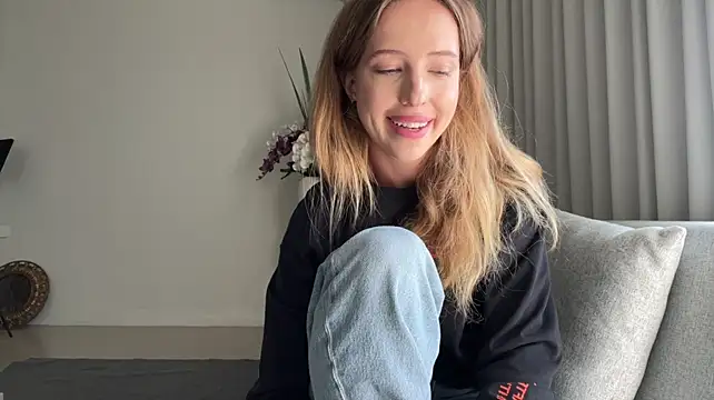 Nura_n_Sarah