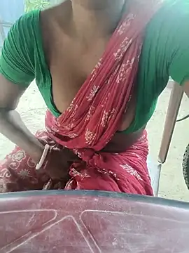 Hornybhabhi21