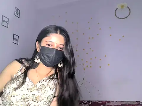HOT_SNEHA4