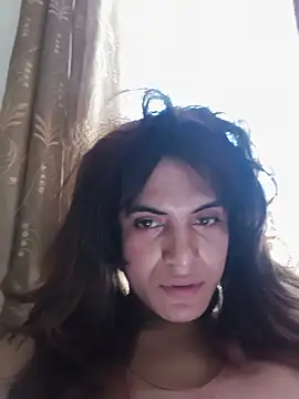 CrazyOtaliya live cam preview