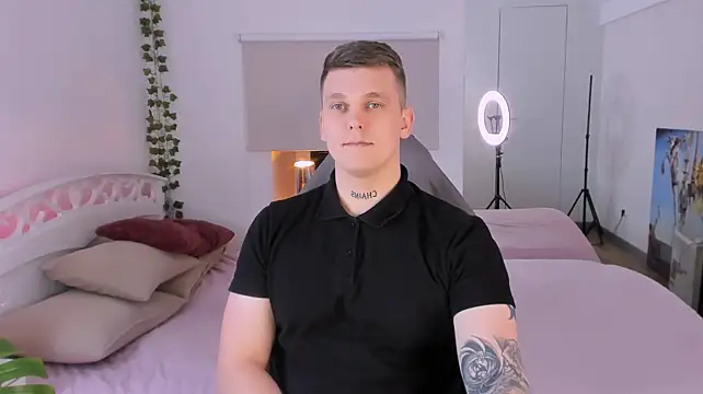 HotVanee