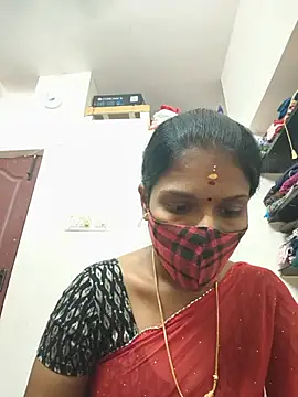Tamil_Yalini12