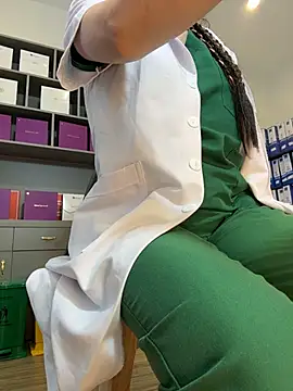 secretly_masturb... Live Webcam on Stripchat