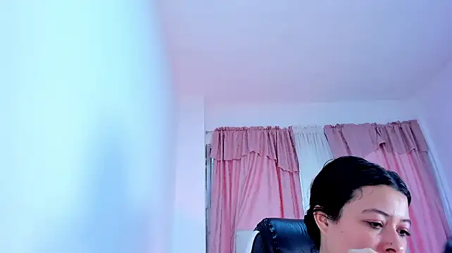 julietakane live