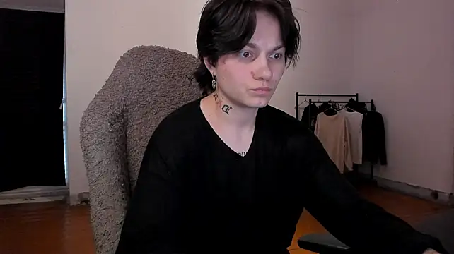 esajukyy live
