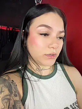 megaan__more live