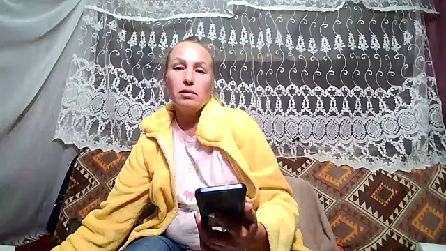 kissingyouu live