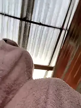 alana_gloow live