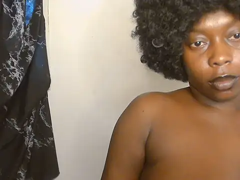 strip_me_naked_ live