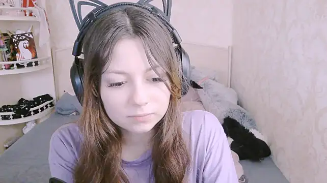 aliceveloura live