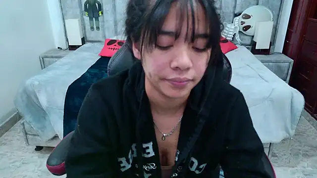 laureentt_ live