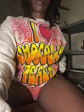 thechocolatepeach live sex cam