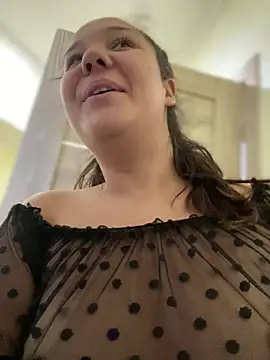 LushBySofa live sex cam