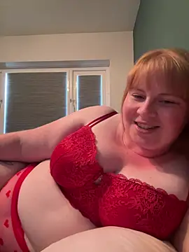 Curvy-GingeXX